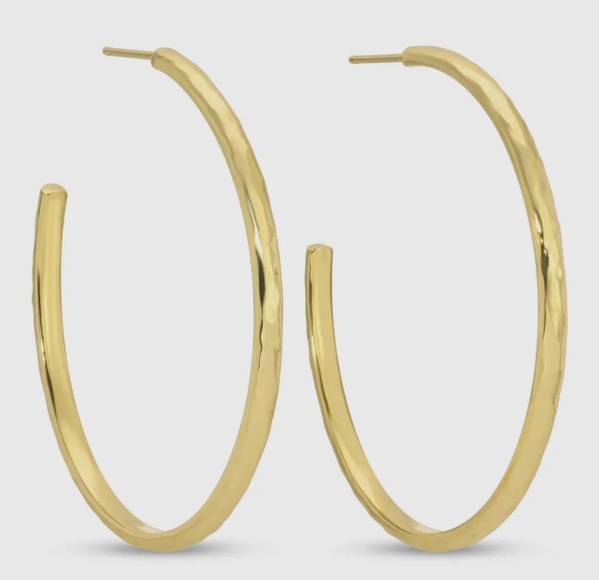 Lightly textured Hoops