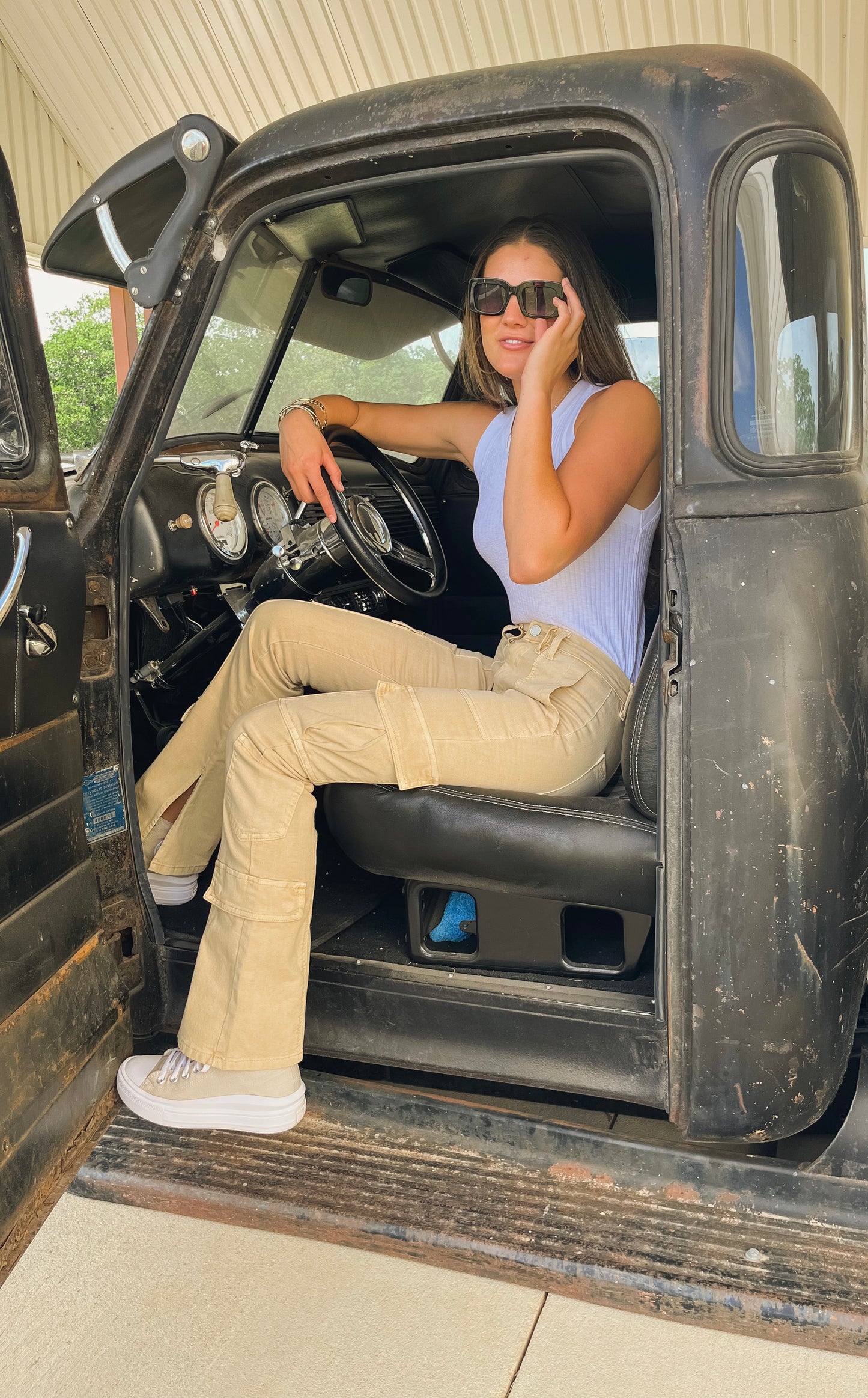 Hoyt Split hem Flare Cargo Pants