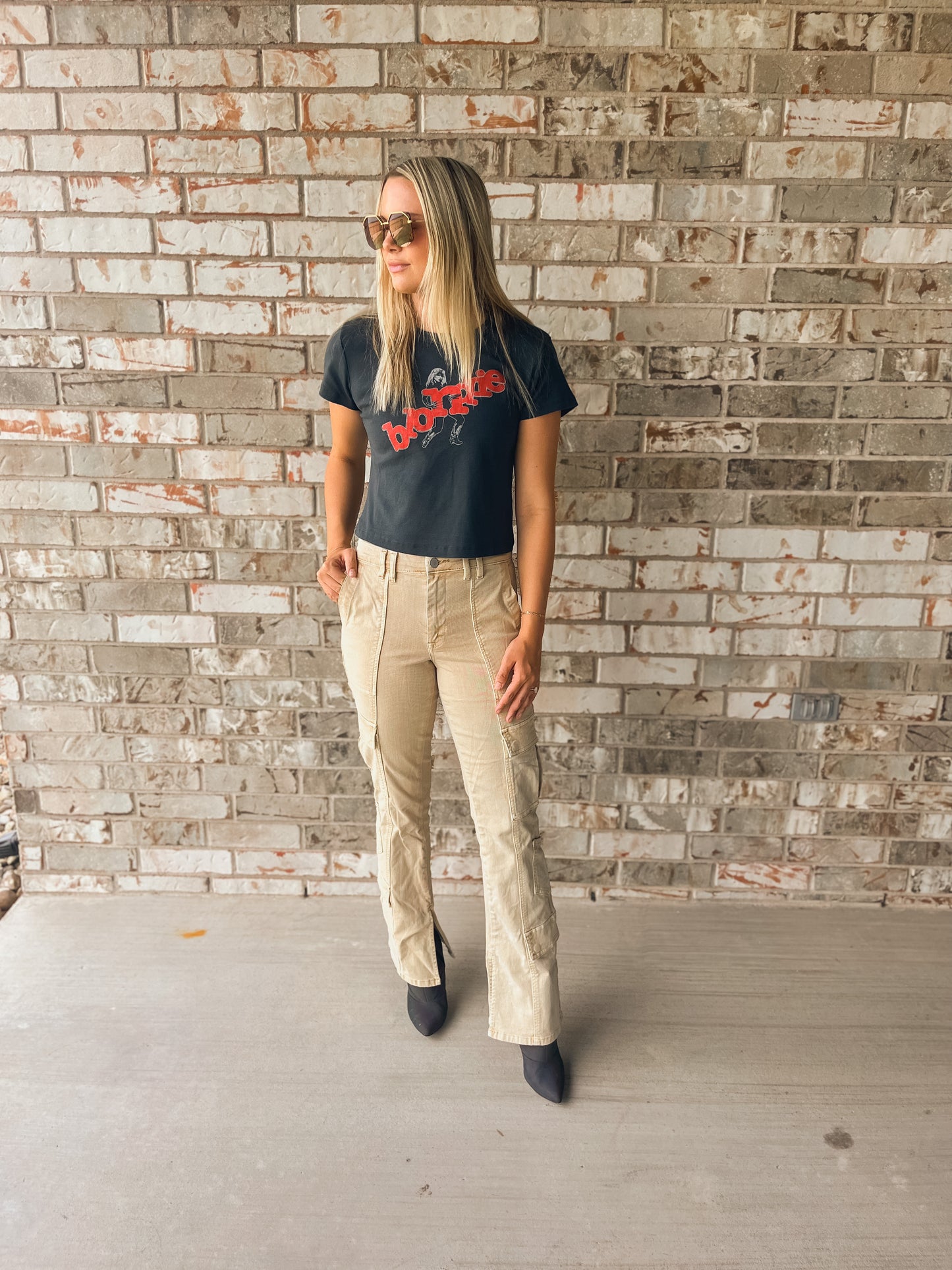 BLONDIE SCATTERED LETTERS SHRUNKEN TEE