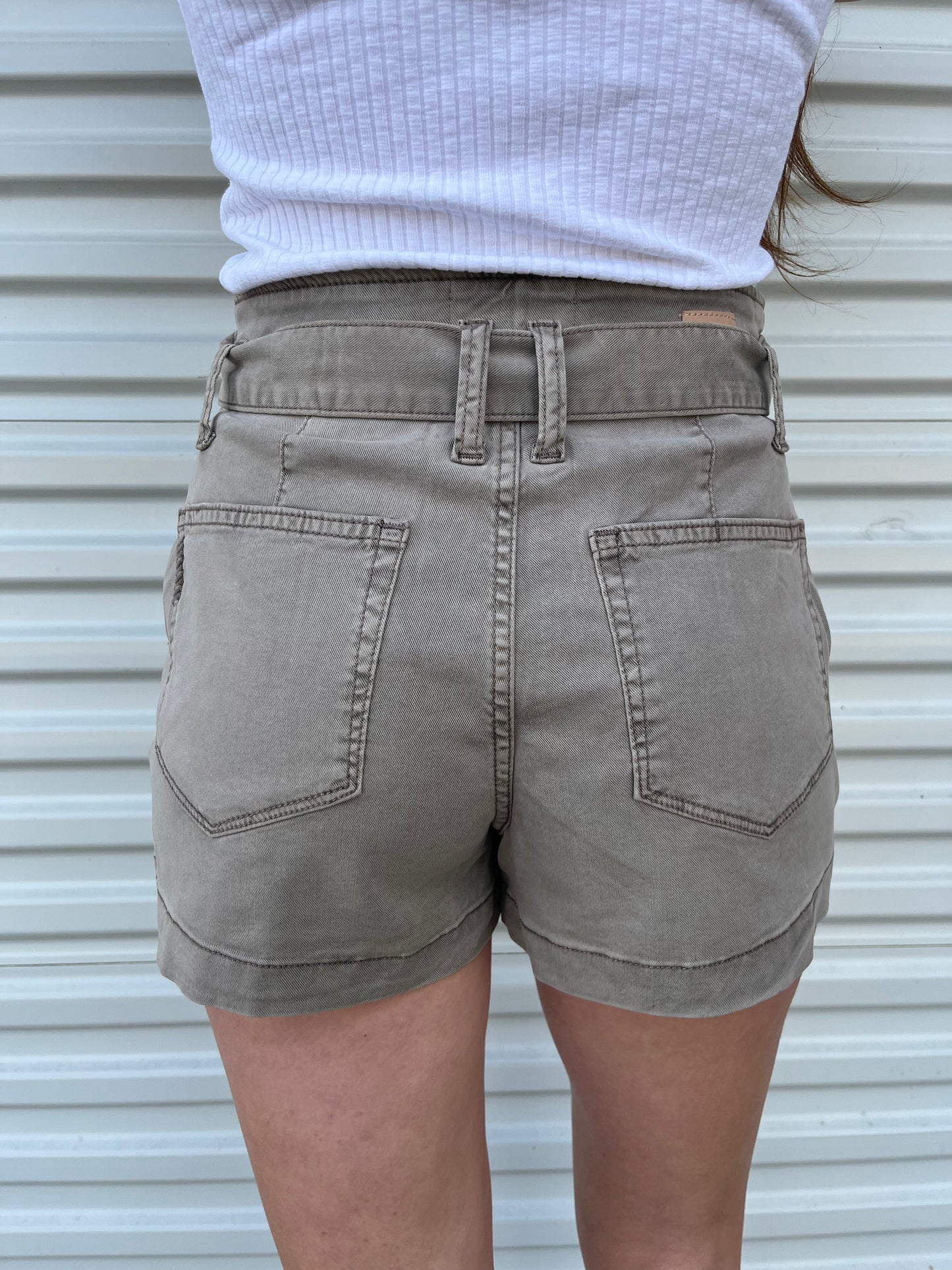 Anessa Short - Vintage Miss Taupe